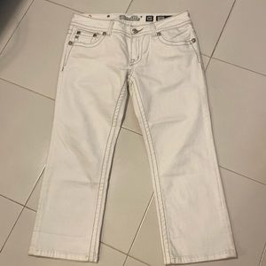 Miss Me Capri jeans never worn